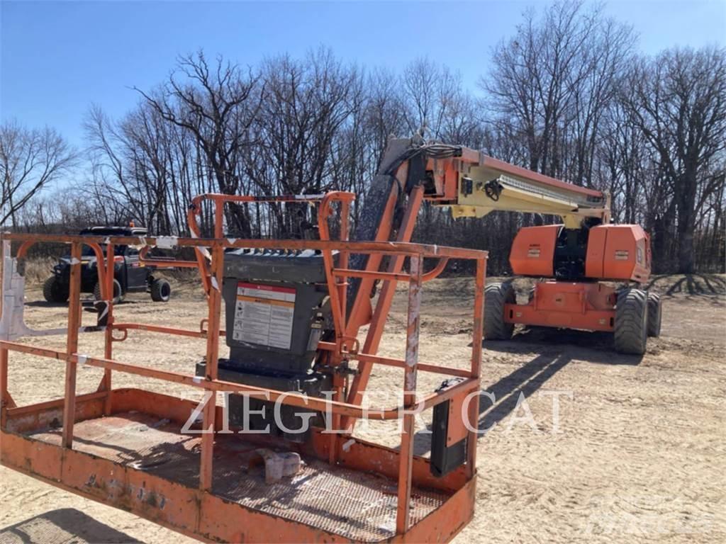 JLG 860SJ Колінчаті підйомники