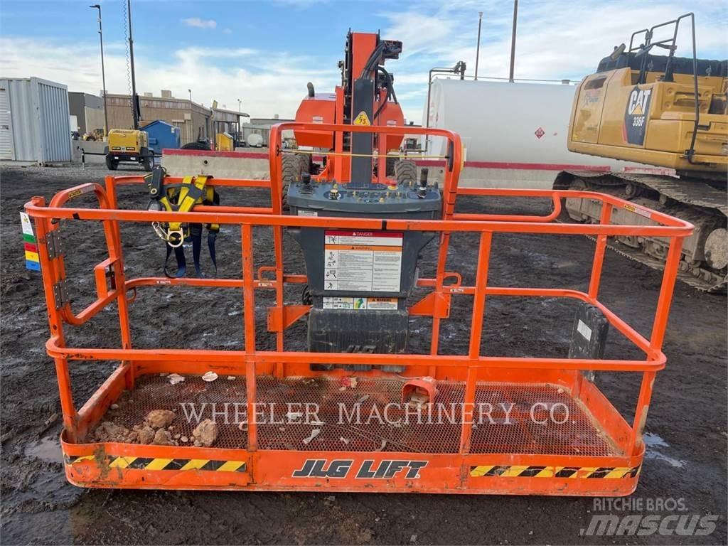 JLG 860SJ SP Колінчаті підйомники