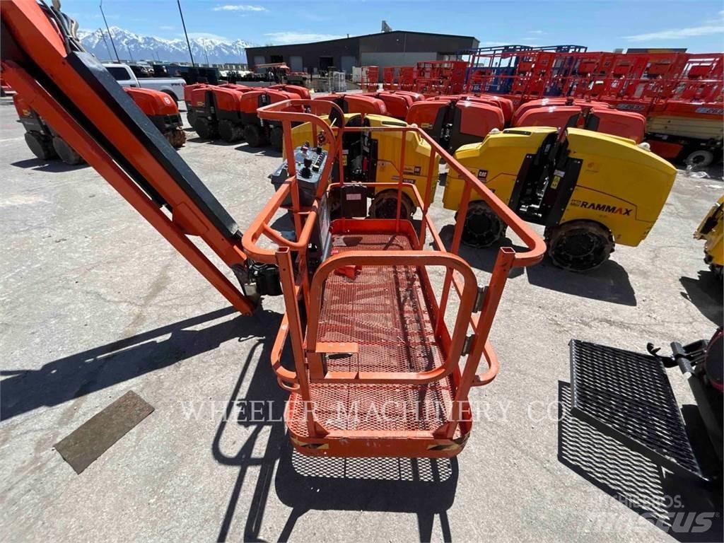 JLG 860SJ SP Колінчаті підйомники