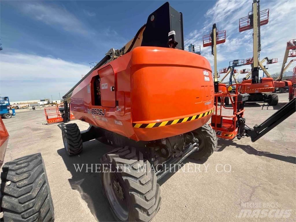 JLG 860SJ SP Колінчаті підйомники
