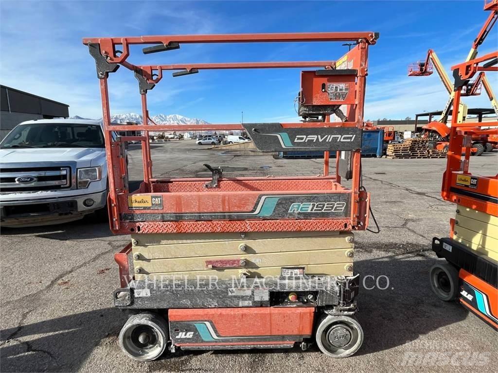 JLG AE1932 Підйомники-ножиці