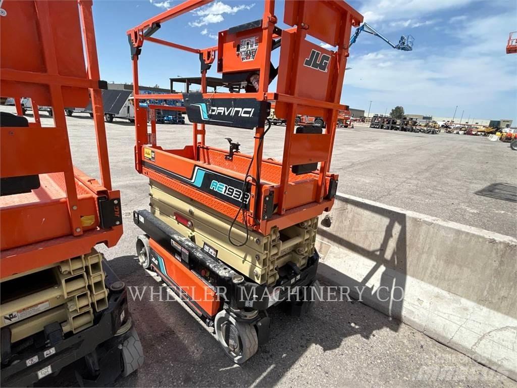 JLG AE1932 Підйомники-ножиці
