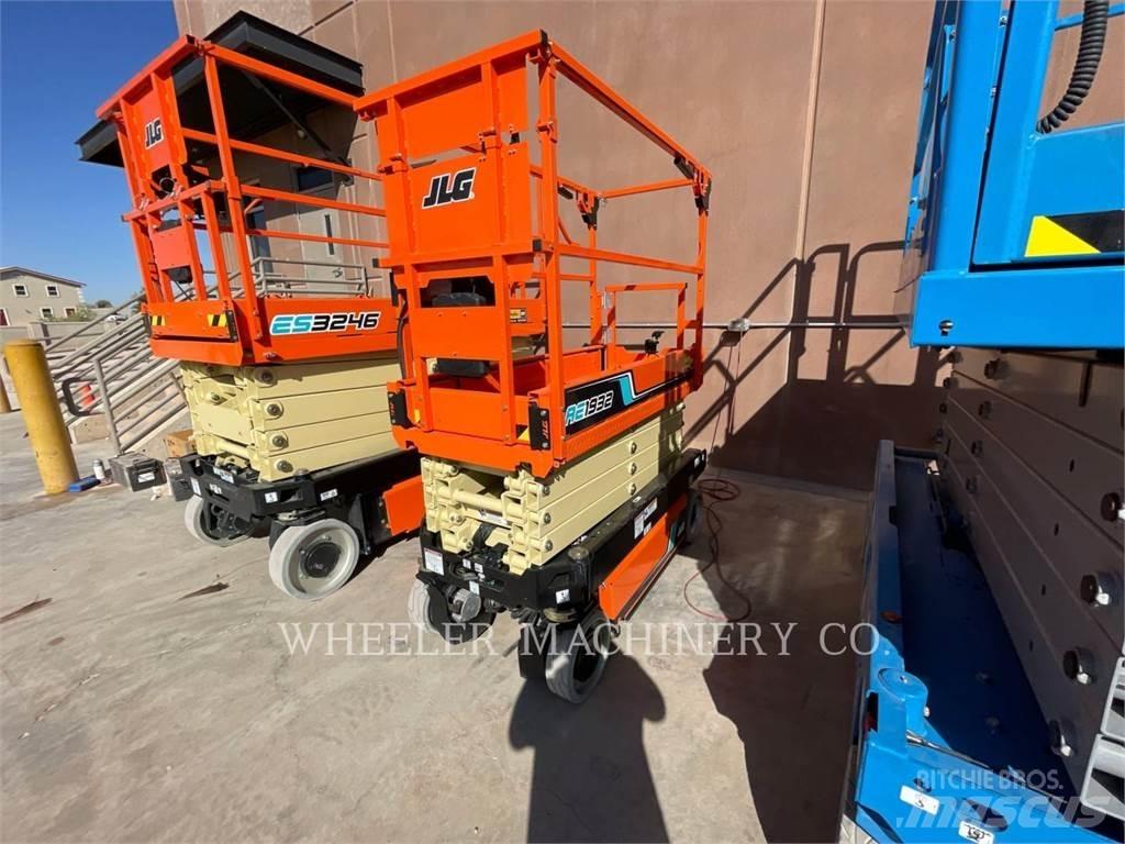 JLG AE1932 Підйомники-ножиці