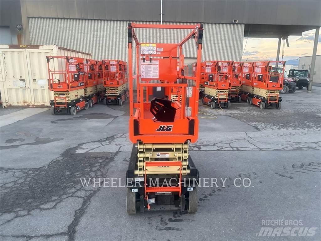JLG AE1932 Підйомники-ножиці