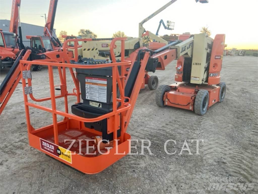 JLG E300AJP Колінчаті підйомники