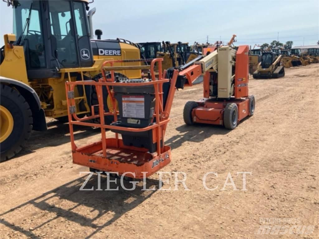 JLG E300AJP Колінчаті підйомники