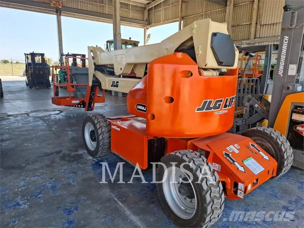 JLG E450AJ Колінчаті підйомники
