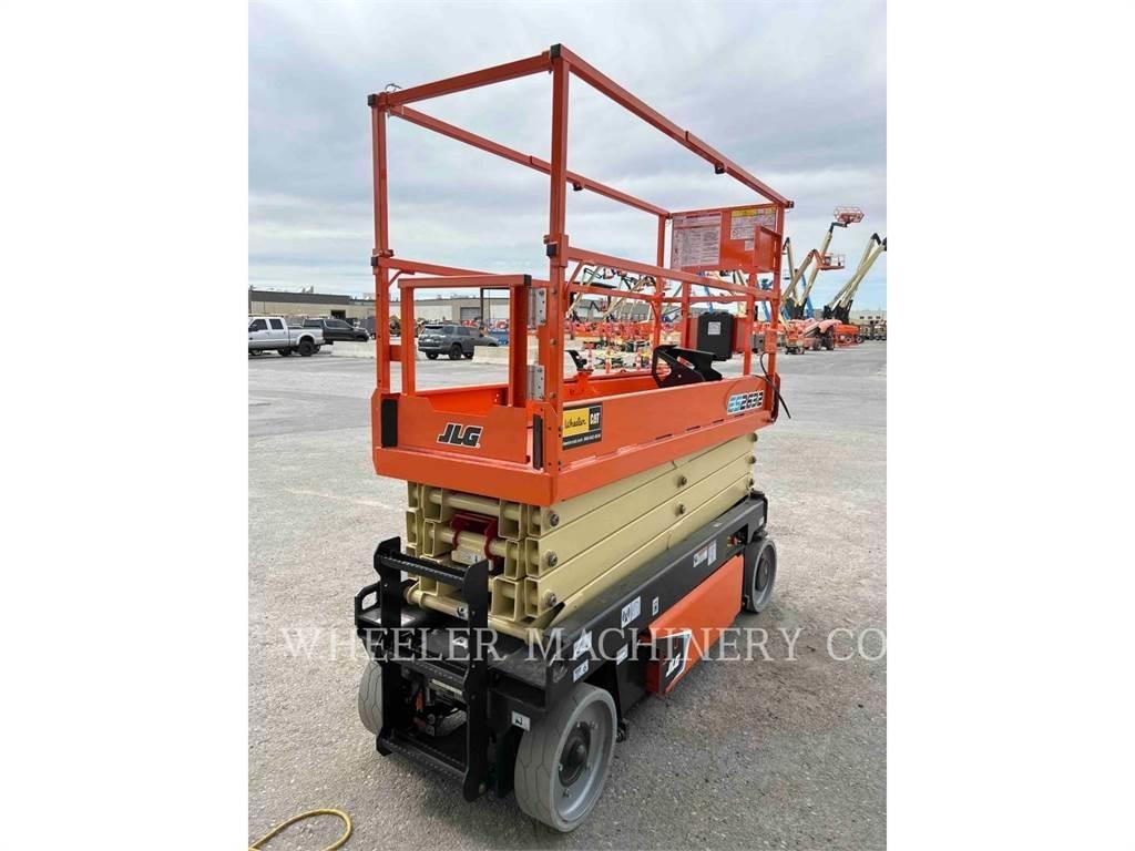 JLG ES2632 Підйомники-ножиці