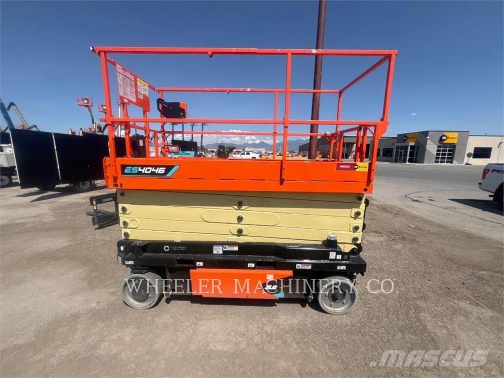 JLG ES4046 Підйомники-ножиці