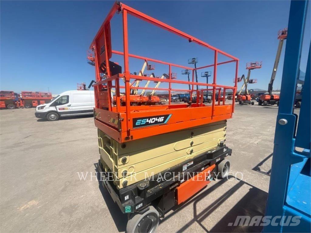 JLG ES4046 Підйомники-ножиці