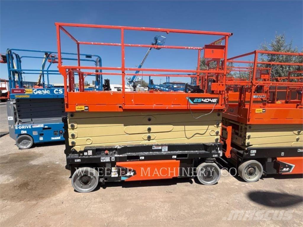 JLG ES4046 Підйомники-ножиці