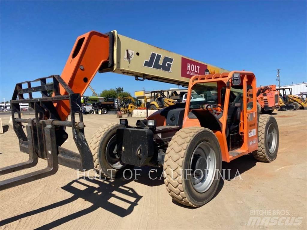 JLG G9-43A Телескопічні навантажувачі