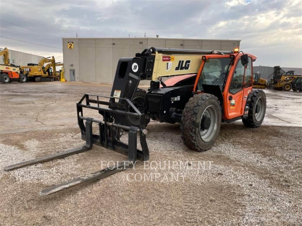 JLG G9-43AC Телескопічні навантажувачі