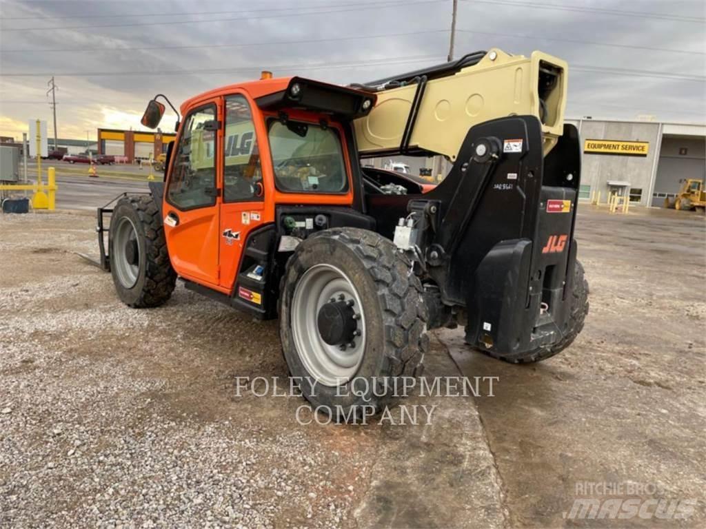 JLG G9-43AC Телескопічні навантажувачі