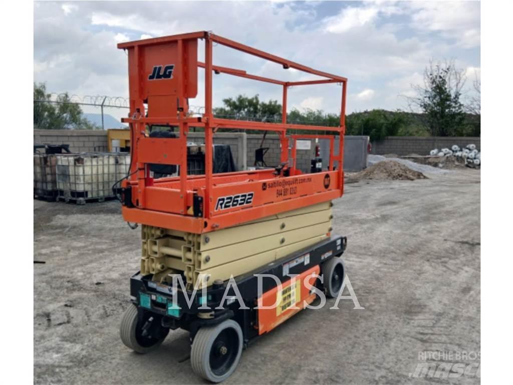 JLG R2632 Колінчаті підйомники