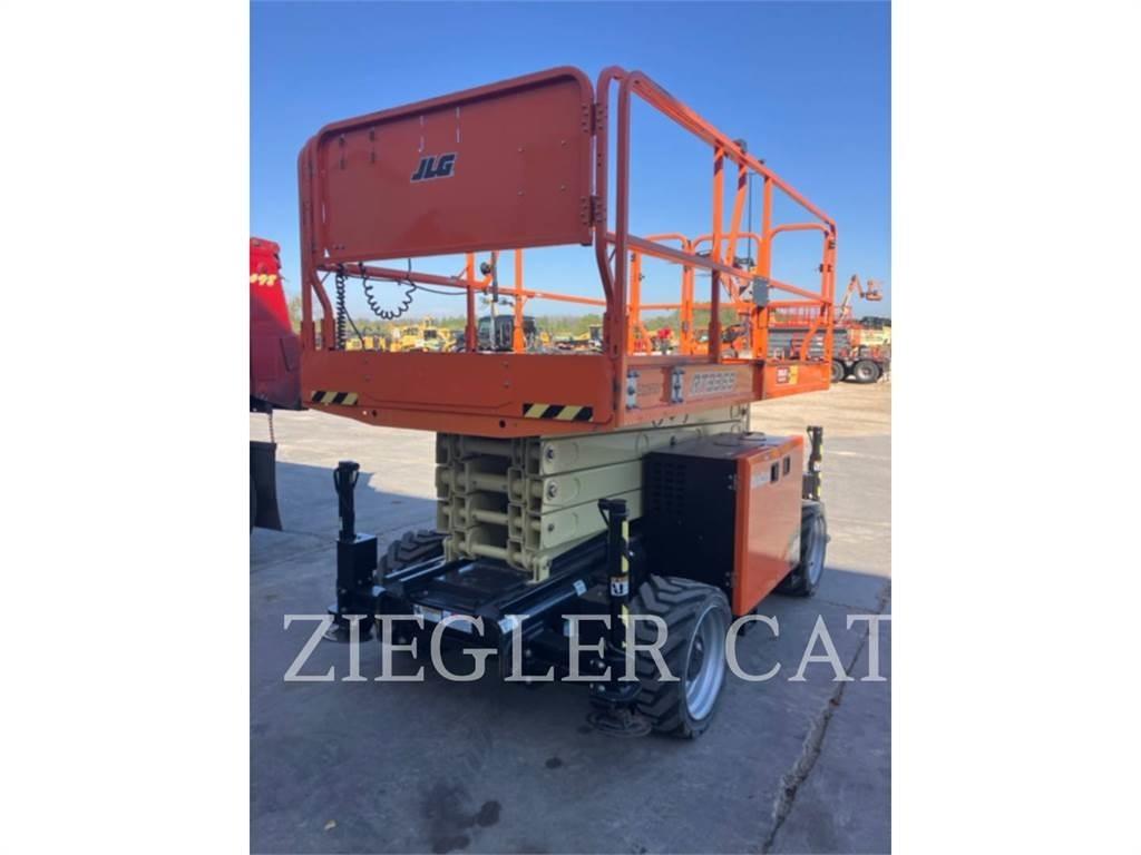 JLG RT3369 Підйомники-ножиці