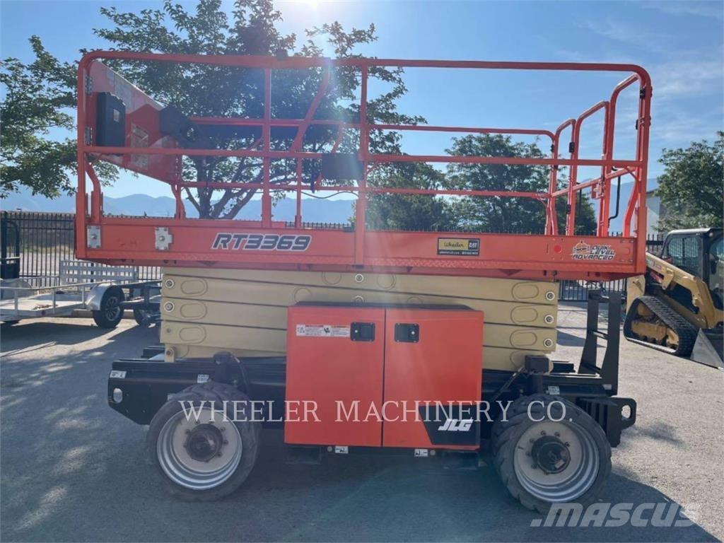 JLG RT3369 Підйомники-ножиці