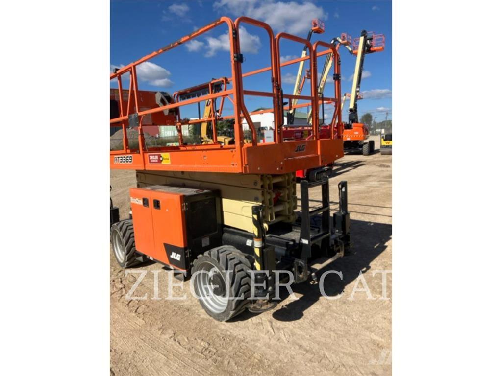 JLG RT3369 Підйомники-ножиці