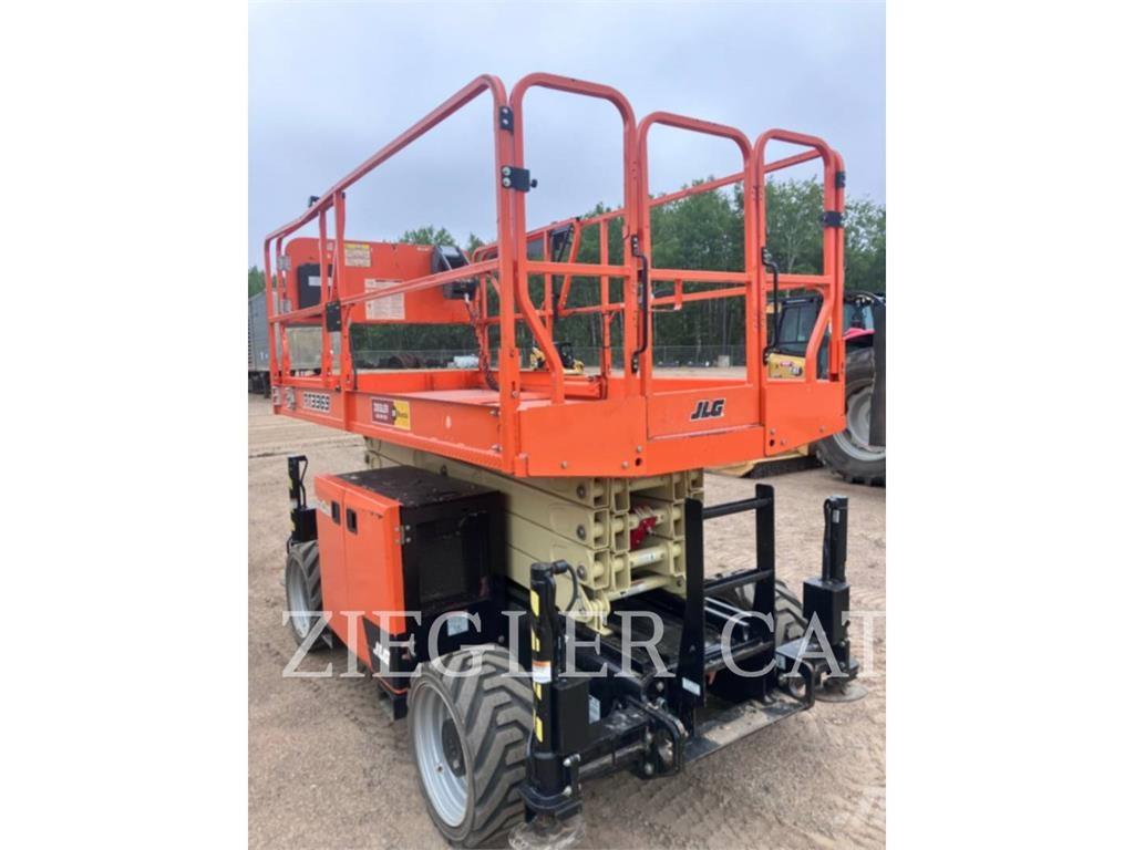 JLG RT3369 Підйомники-ножиці