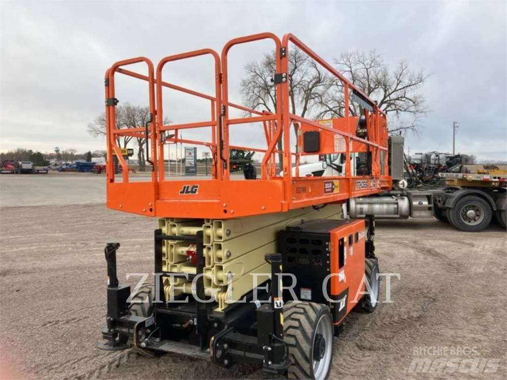 JLG RT4069 Підйомники-ножиці