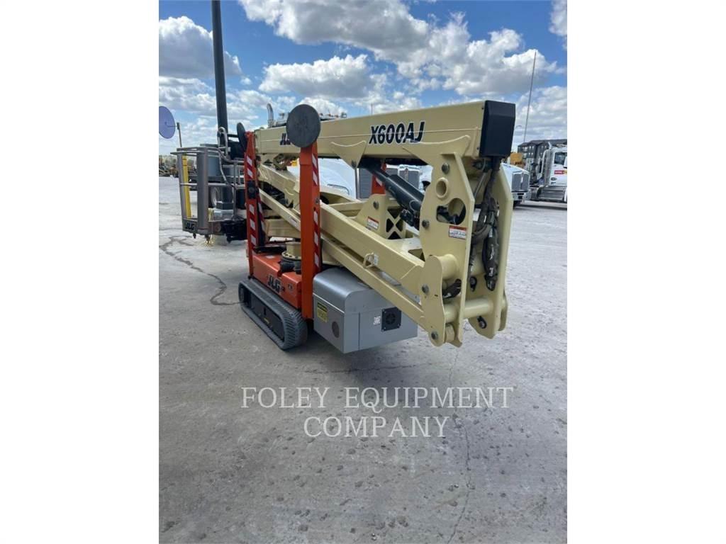 JLG X600AJ Колінчаті підйомники