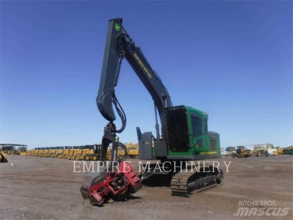 John Deere 2154G Гусеничні екскаватори
