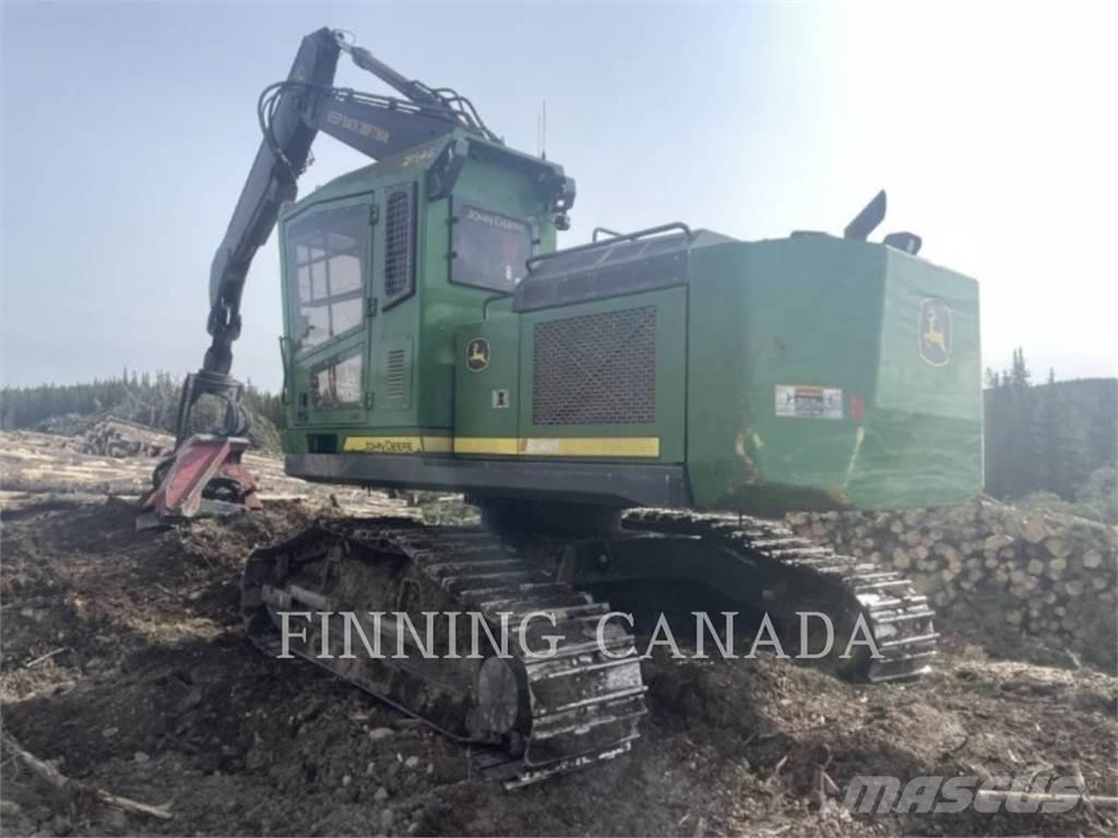 John Deere 2154G Екскаватори