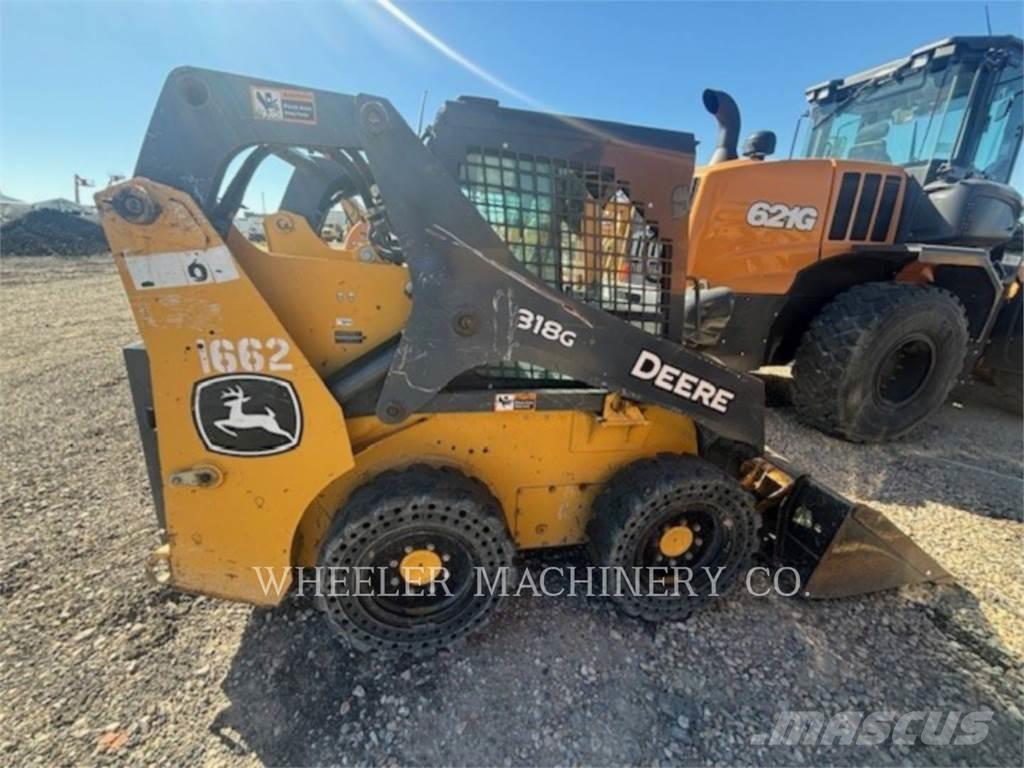 John Deere 318G SSL Міні-навантажувачі