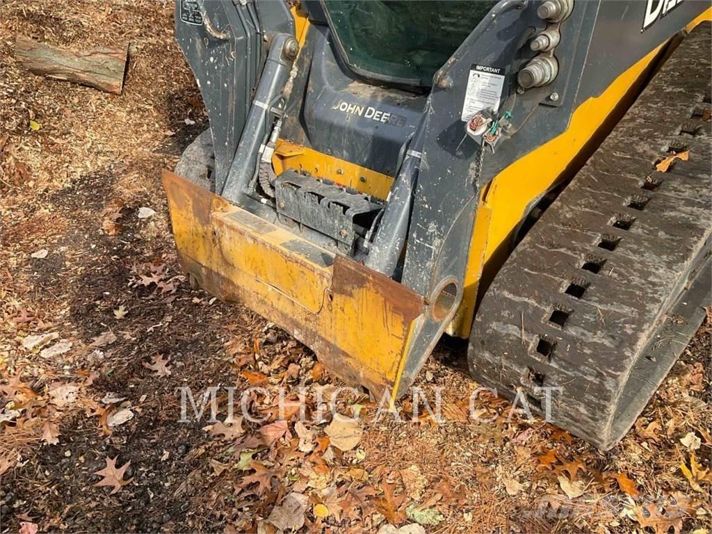 John Deere 325G Гусеничні вантажники