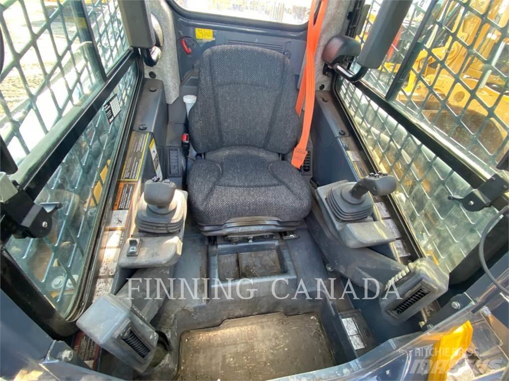 John Deere 325G Гусеничні вантажники
