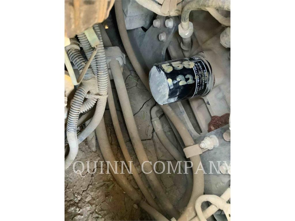 John Deere 333G Гусеничні вантажники