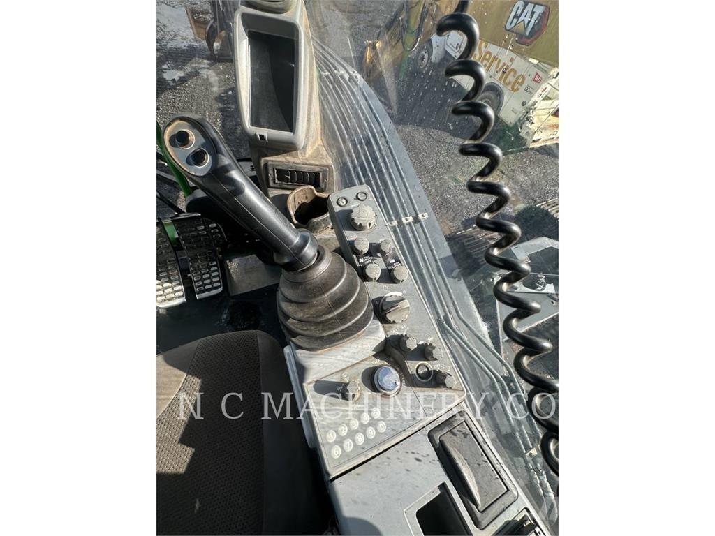 John Deere 3756G Лісогосподарські трактори