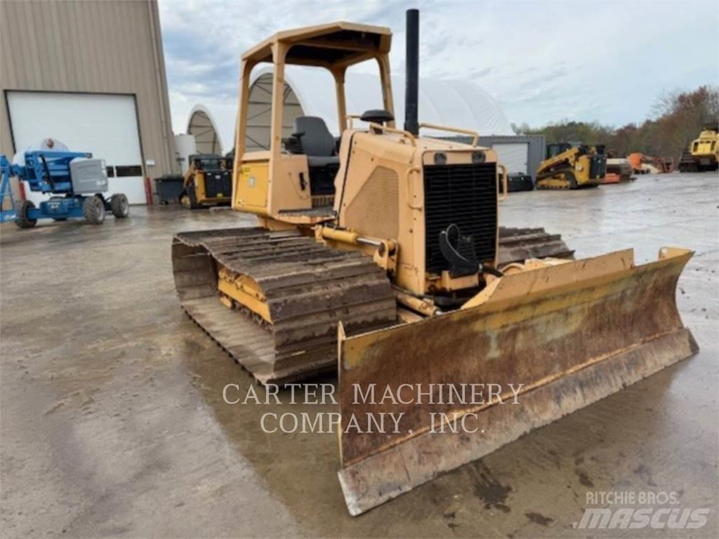 John Deere 450H Гусеничні бульдозери