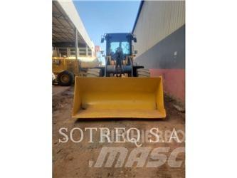 John Deere 524K Фронтальні навантажувачі