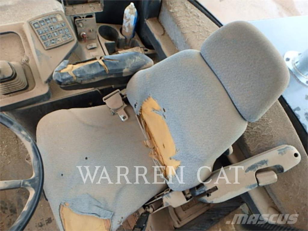 John Deere 544 Фронтальні навантажувачі