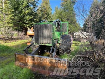 John Deere 648L Трельовочні трактора