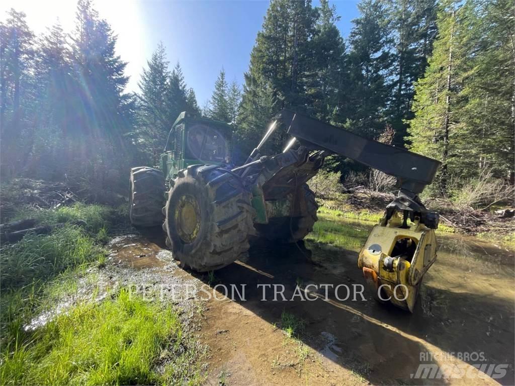 John Deere 648L Трельовочні трактора