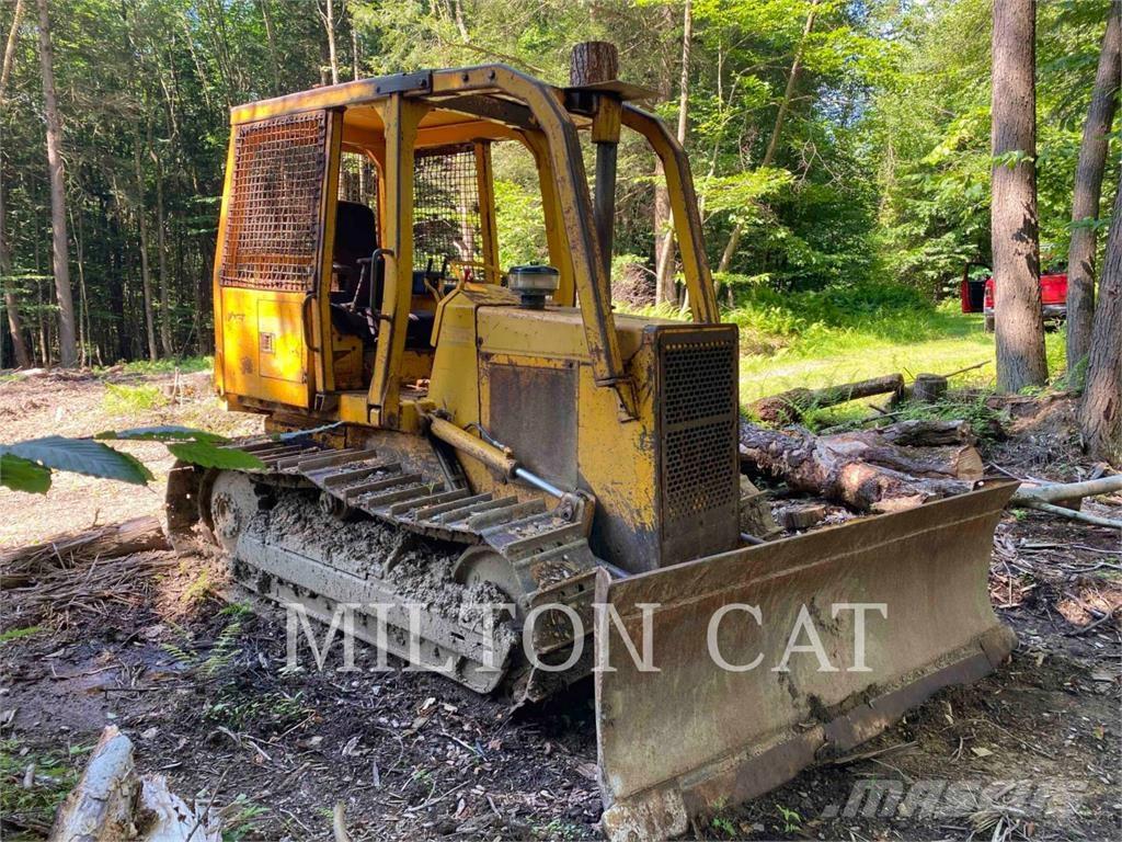 John Deere 650G Гусеничні бульдозери