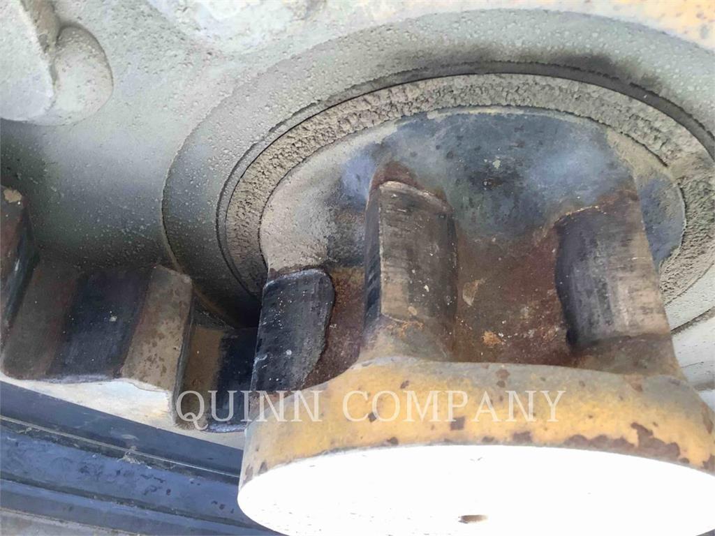 John Deere 770CH Грейдери