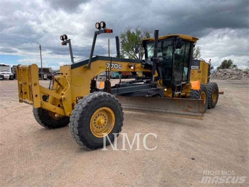 John Deere 770G_JD Грейдери