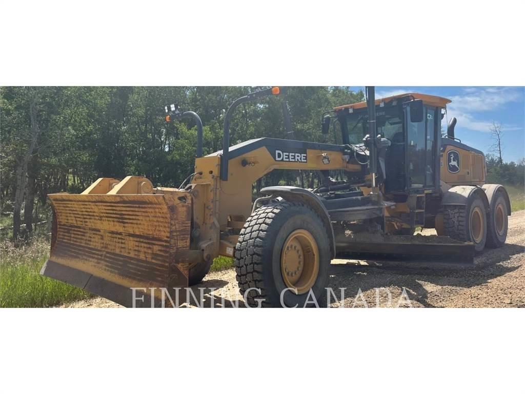 John Deere 772GP Грейдери