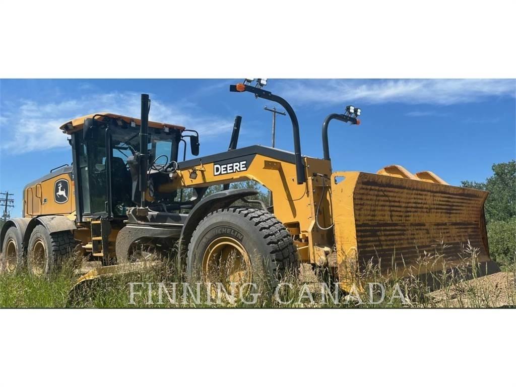 John Deere 772GP Грейдери