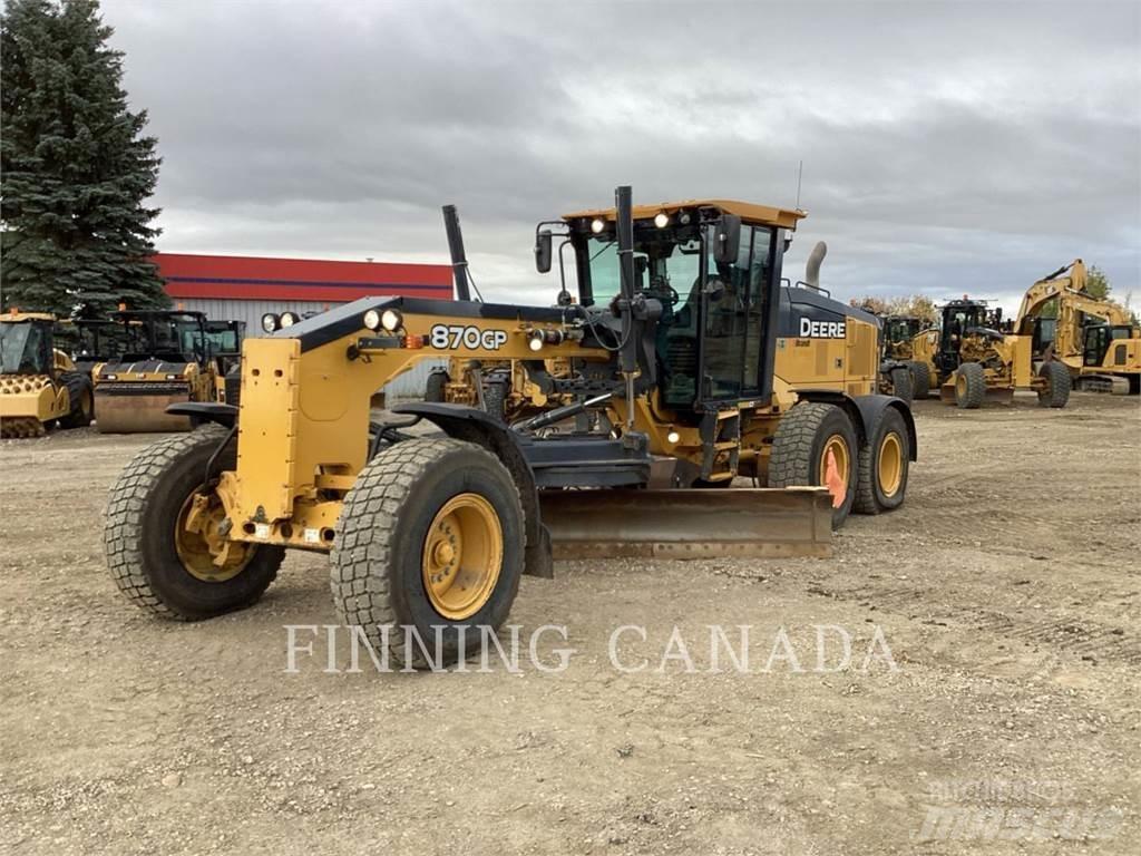 John Deere 870G Грейдери