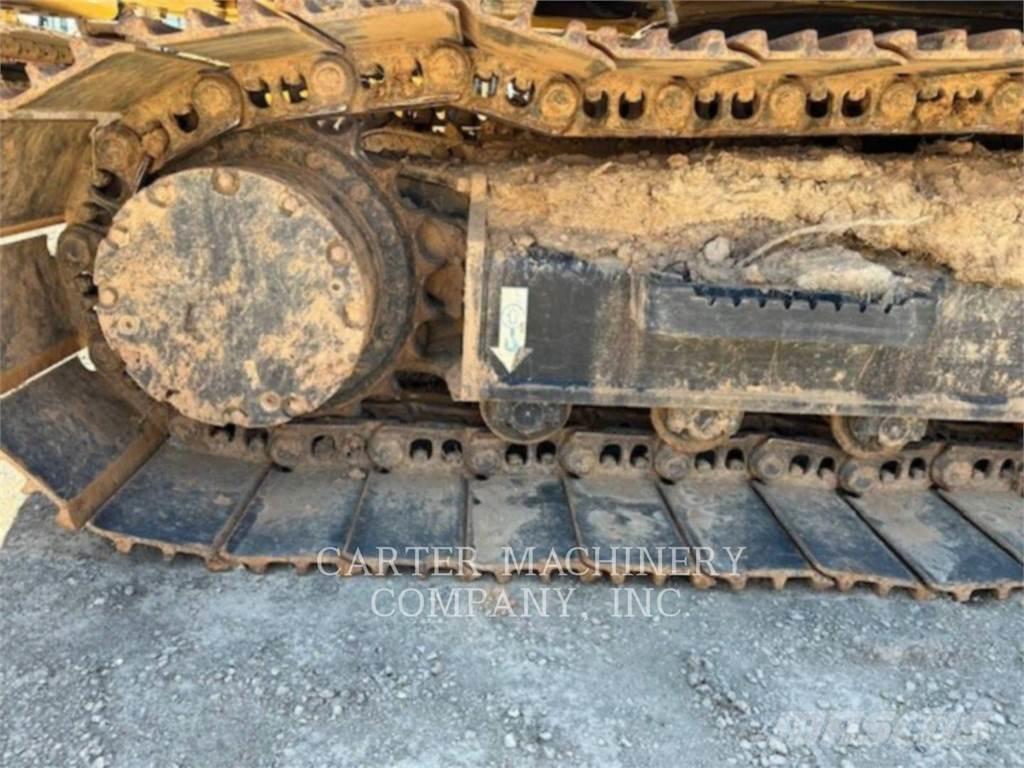 John Deere & CO. 130G Гусеничні екскаватори