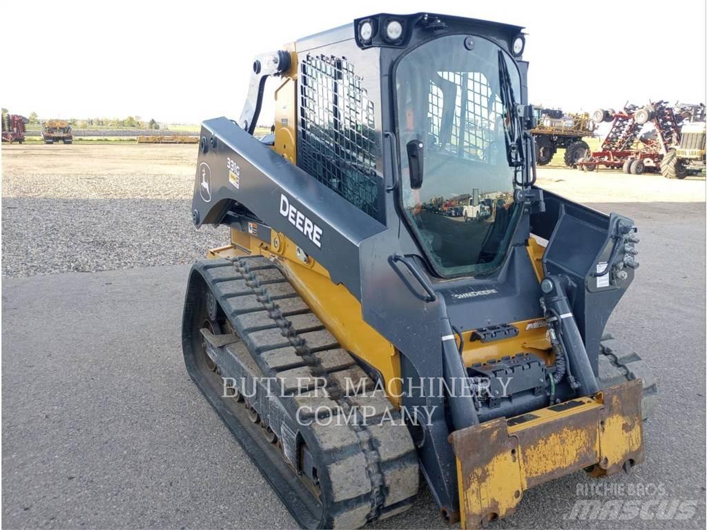 John Deere & CO. 331G Гусеничні вантажники