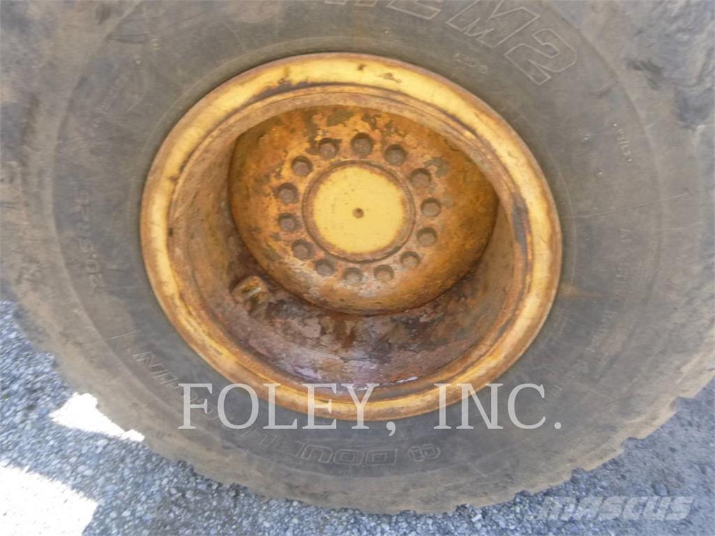 John Deere & CO. 524K Фронтальні навантажувачі