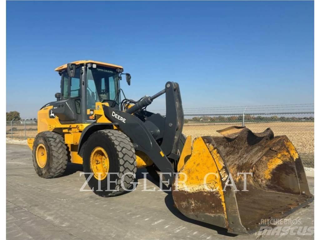 John Deere & CO. 544L Фронтальні навантажувачі