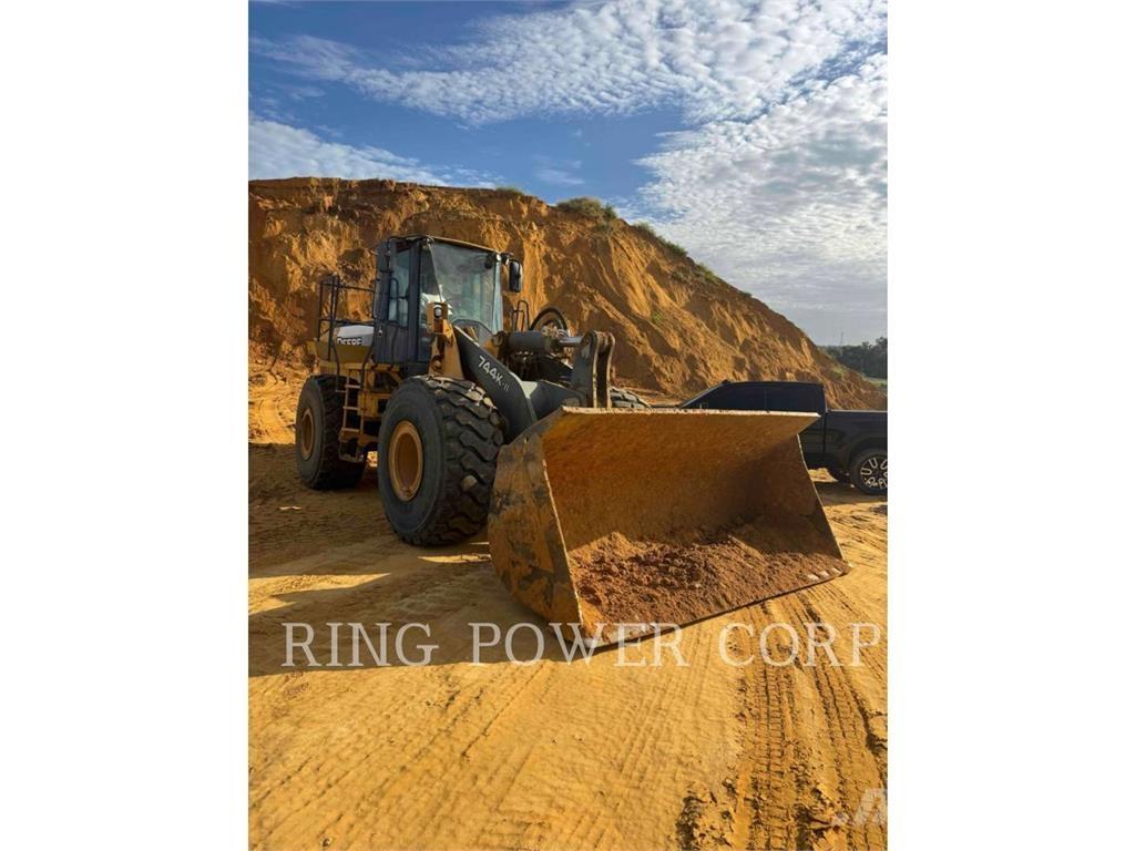 John Deere & CO. 744K Фронтальні навантажувачі