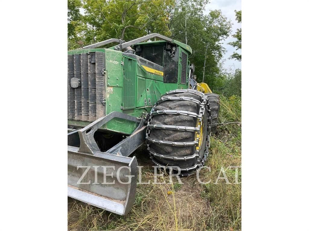 John Deere & CO. 748L Лісогосподарські трактори