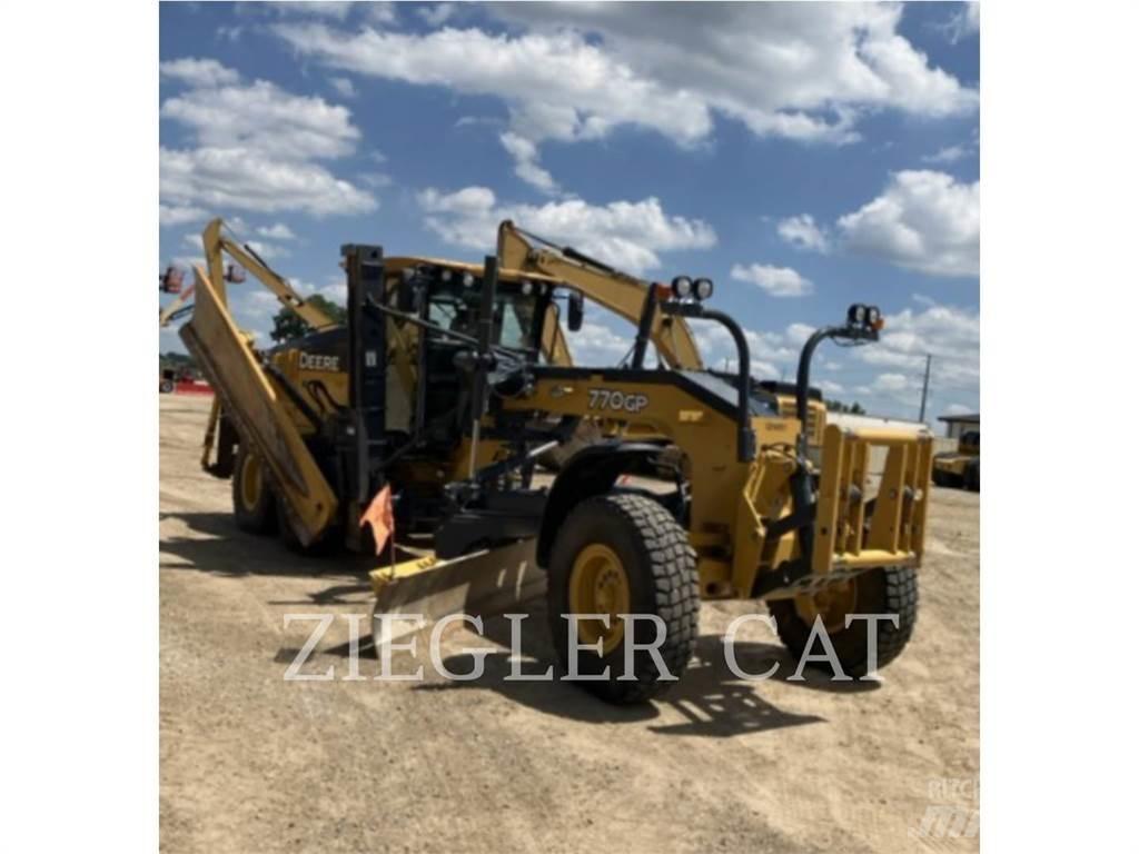 John Deere & CO. 770_AO Грейдери